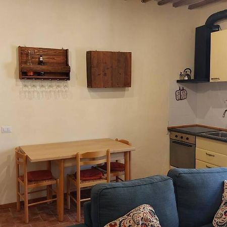 Piccolo Appartamento Monticiano Eksteriør bilde